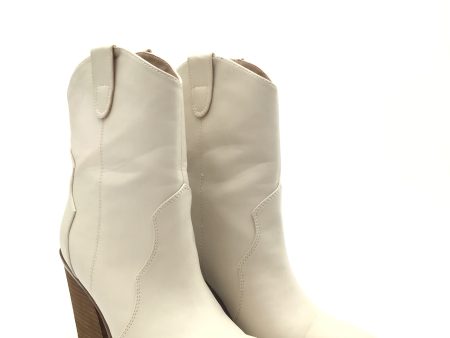 Boots Western By Steve Madden In Cream, Size: 11 Hot on Sale