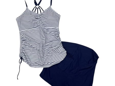 Mat Swimsuit 2Pc By Clothes Mentor In Blue & White, Size:M Fashion