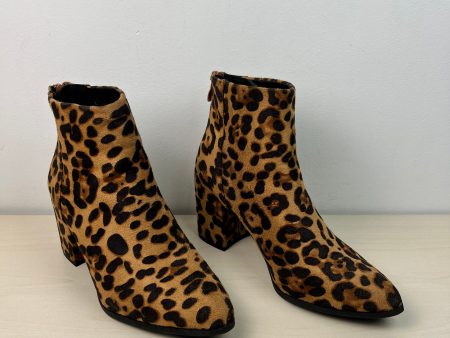 Boots Ankle Heels By Top Moda In Animal Print, Size: 8 on Sale