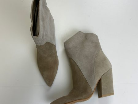 Boots Ankle Heels By Dolce Vita In Tan, Size: 6.5 For Cheap