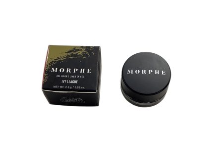 Makeup By Morphe, Size: Small on Sale