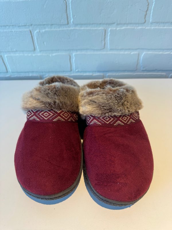 Slippers By Isotoner In Red For Cheap