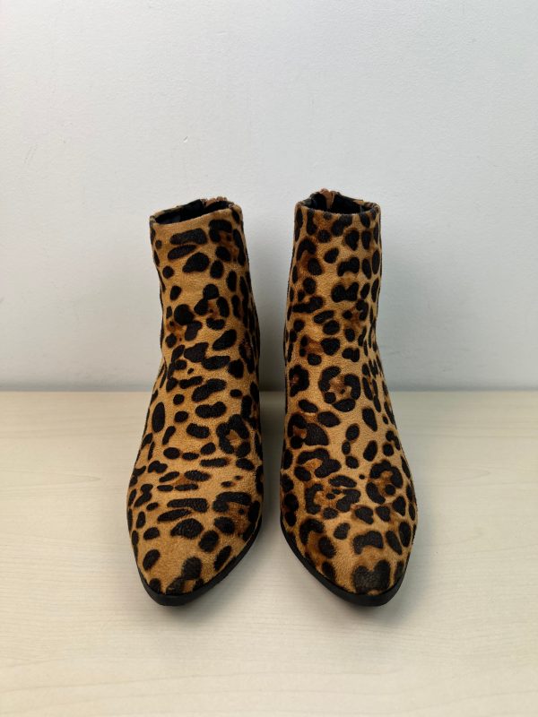 Boots Ankle Heels By Top Moda In Animal Print, Size: 8 on Sale