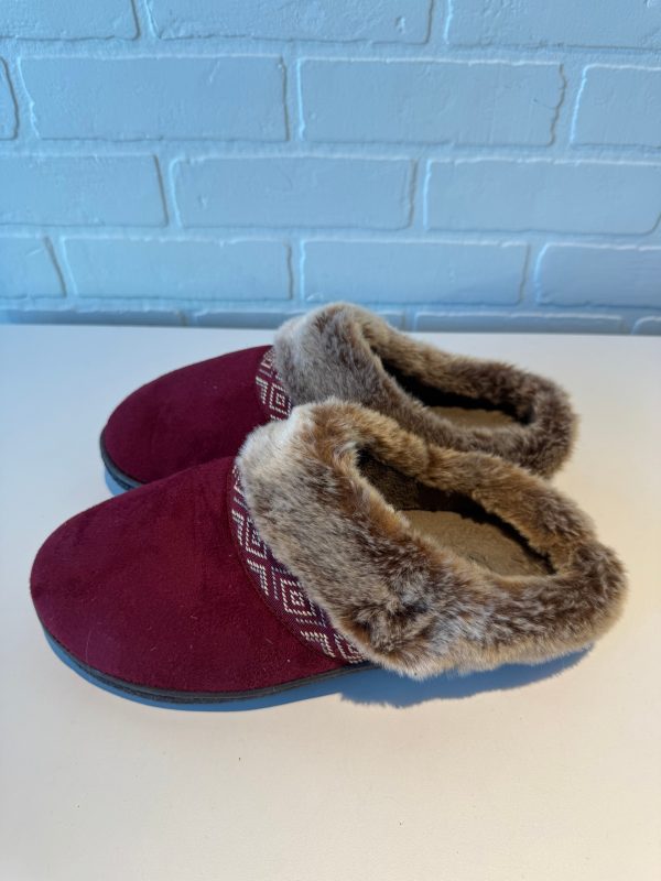 Slippers By Isotoner In Red For Cheap