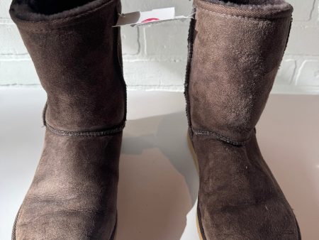 Boots Designer By Ugg In Brown, Size: 6 Online now