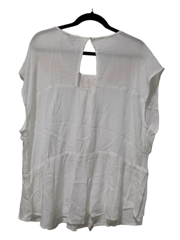 Blouse Sleeveless By Cato  Size: 1x Sale