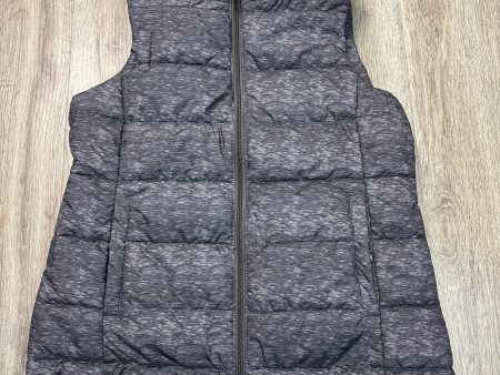 Vest Puffer & Quilted By Amazon Essentials In Grey, Size: M Supply