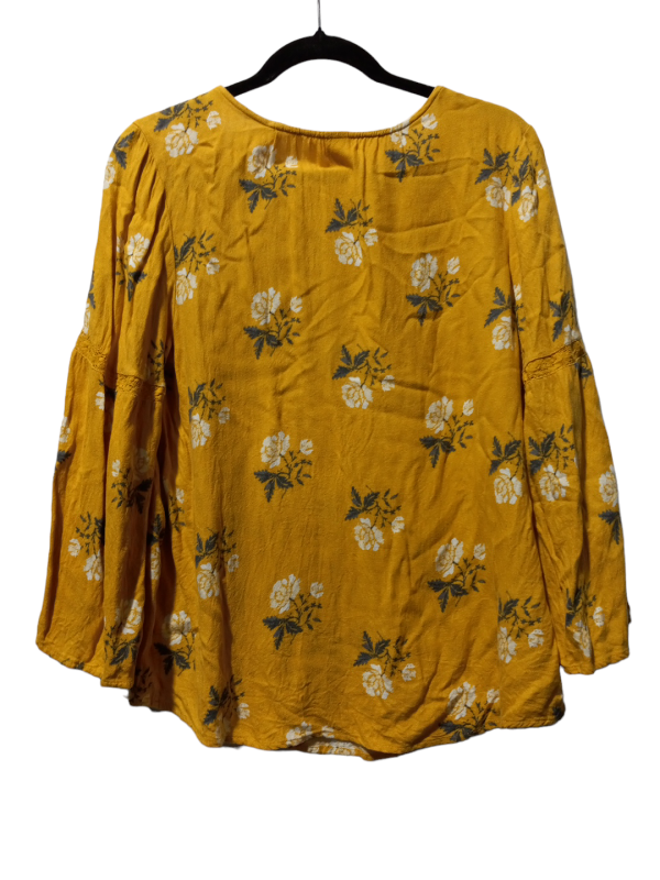 Blouse 3 4 Sleeve By Old Navy  Size: M Cheap