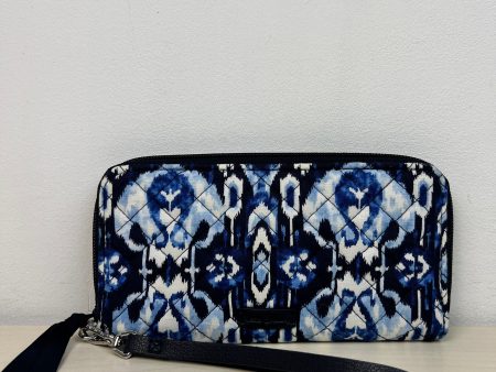 Wallet By Vera Bradley, Size: Medium For Cheap