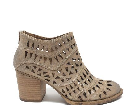 Boots Ankle Heels By Sofft In Beige, Size: 7 on Sale