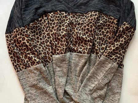 Top Long Sleeve By Umgee In Animal Print, Size: 1x Supply