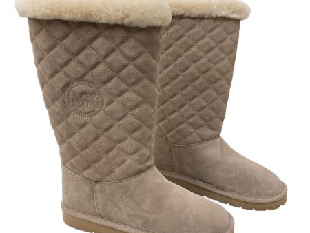 Boots Snow By Michael Kors In Beige, Size: 8 Online