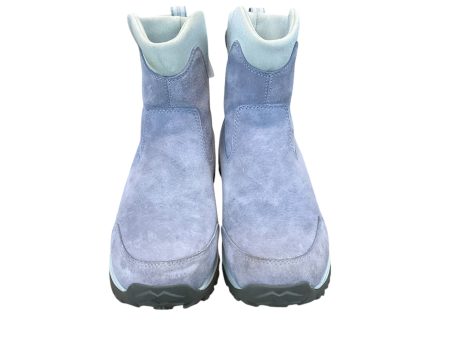 Boots Snow By Merrell In Purple, Size: 7.5 For Discount