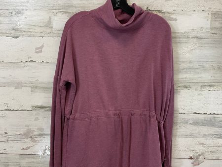 Athletic Top Long Sleeve Collar By Athleta In Purple, Size: S Sale