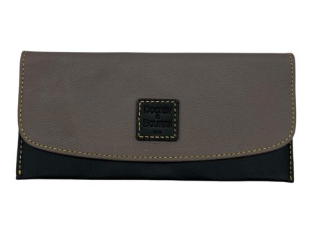 Wallet Designer By Dooney And Bourke In Grey, Size:Medium on Sale